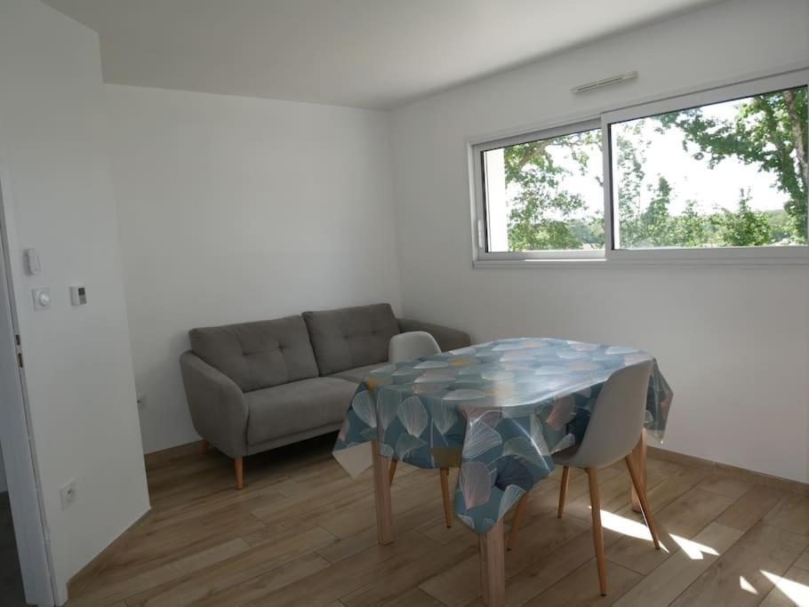 Appt T2 Confortable La Roche-sur-Yon Exteriör bild
